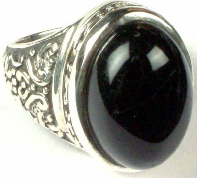 black_onyx_ring_jib18.jpg