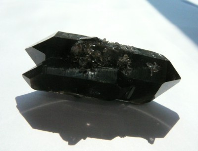 9.Морион,кристалл. М-е Белорецкое, Башкирия, естественное освещение..JPG